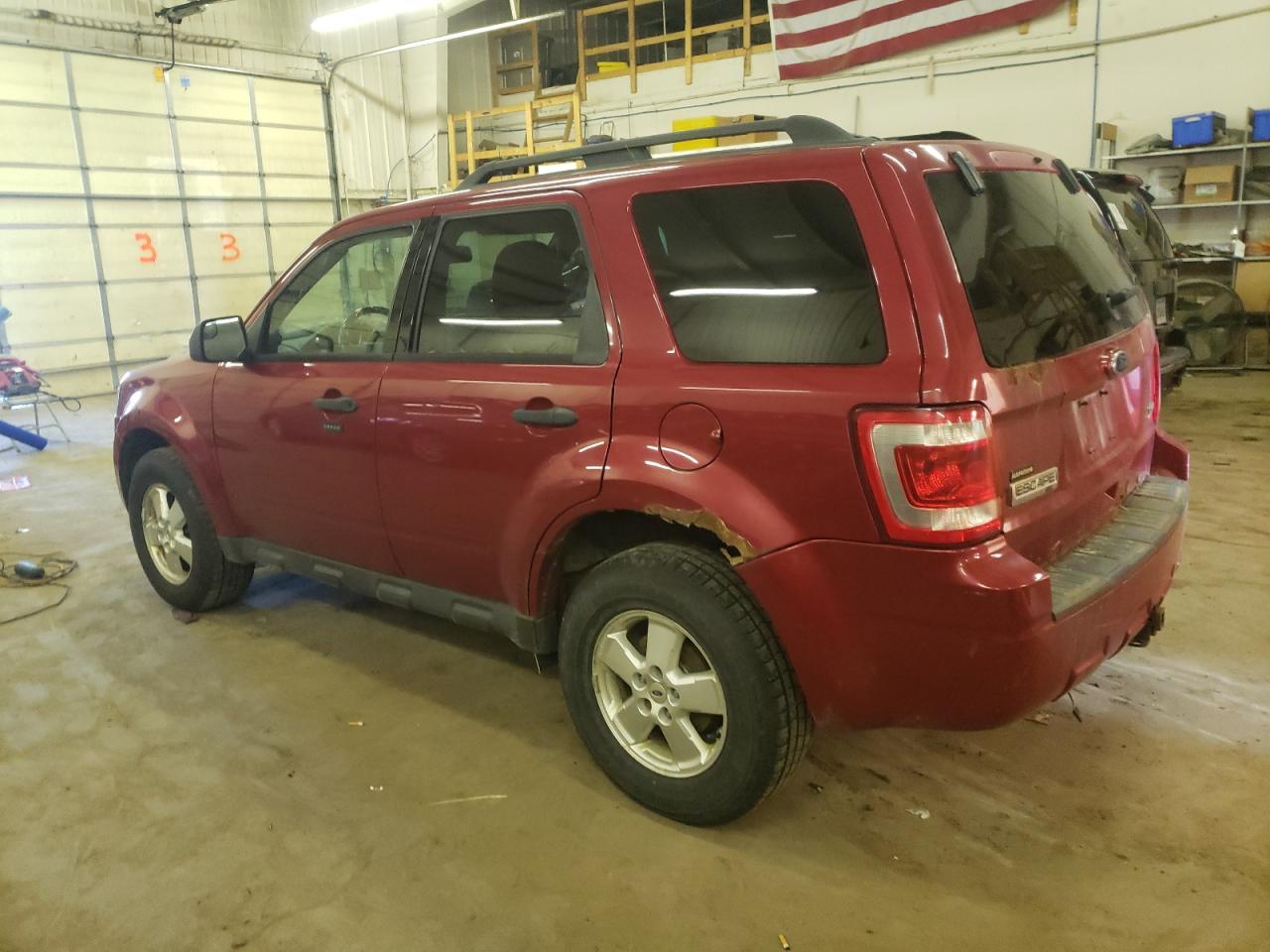 Image 2 of 2010 FORD ESCAPE XLT 2010 with VIN 1FMCU9DG9AKC46348