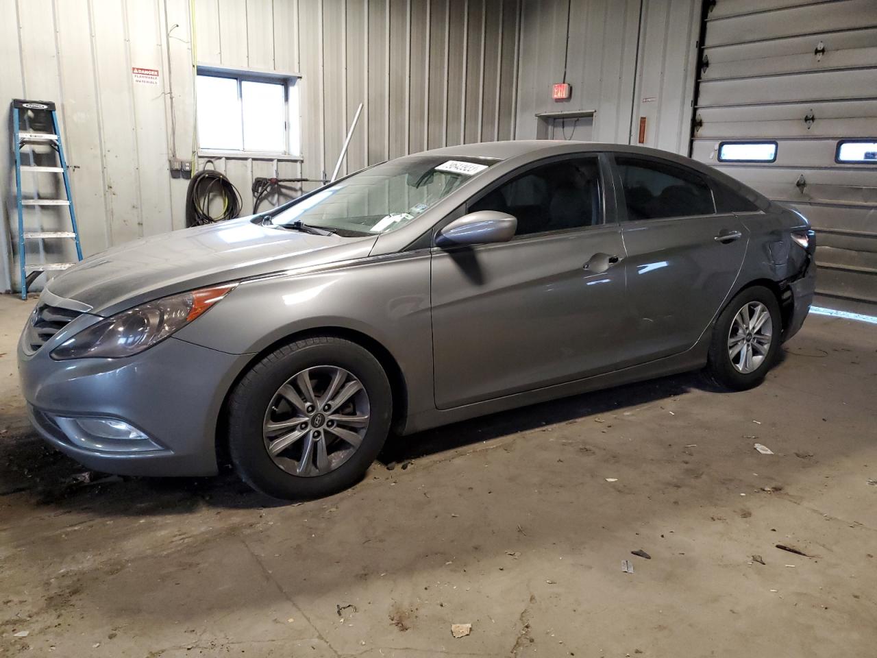 Image 1 of 2013 HYUNDAI SONATA GLS 2013 with VIN 5NPEB4AC0DH518067