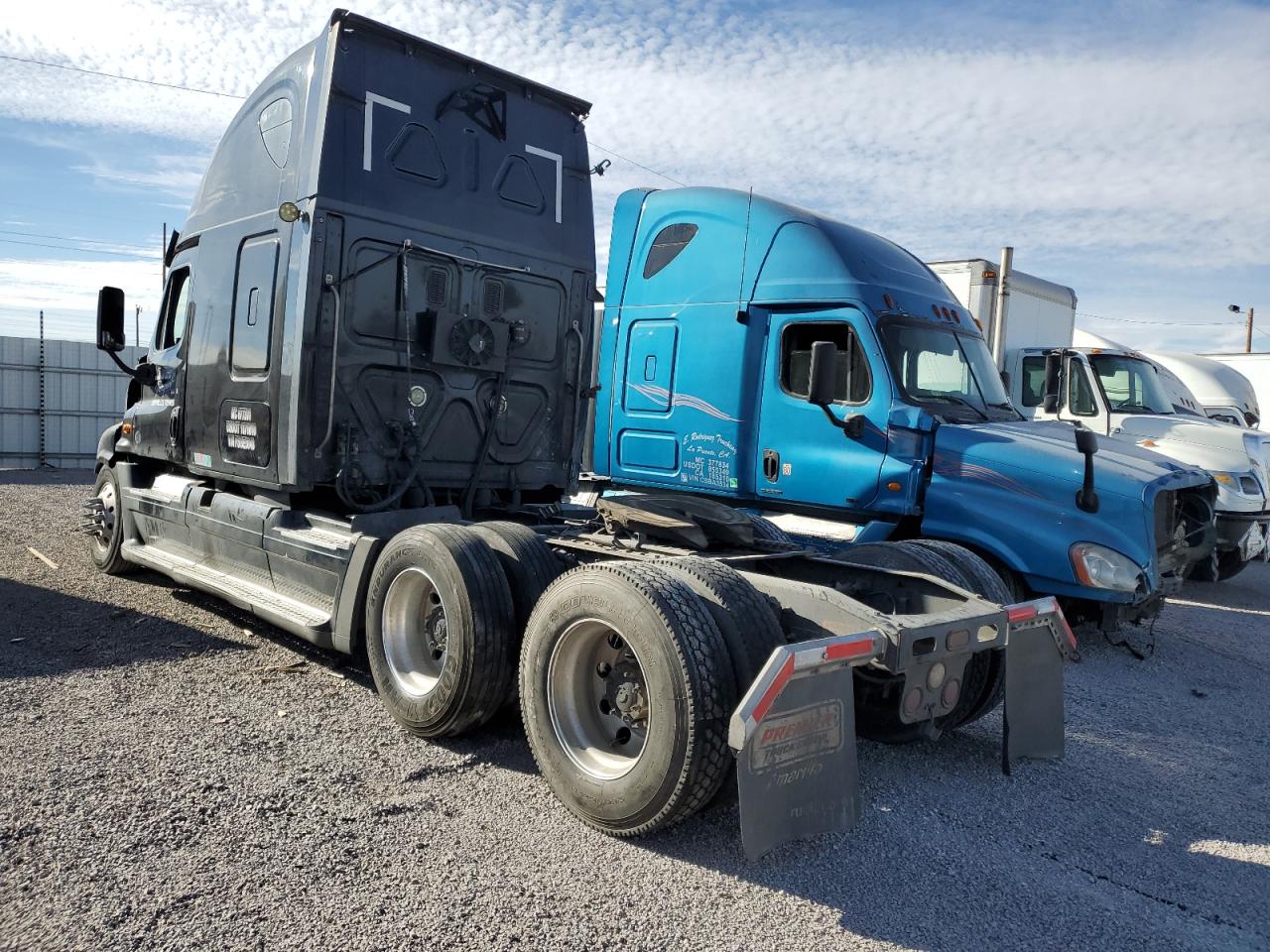Изображение 3 2015 FREIGHTLINER CASCADIA 125  2015 с VIN 3AKJGLD63FSGE5048