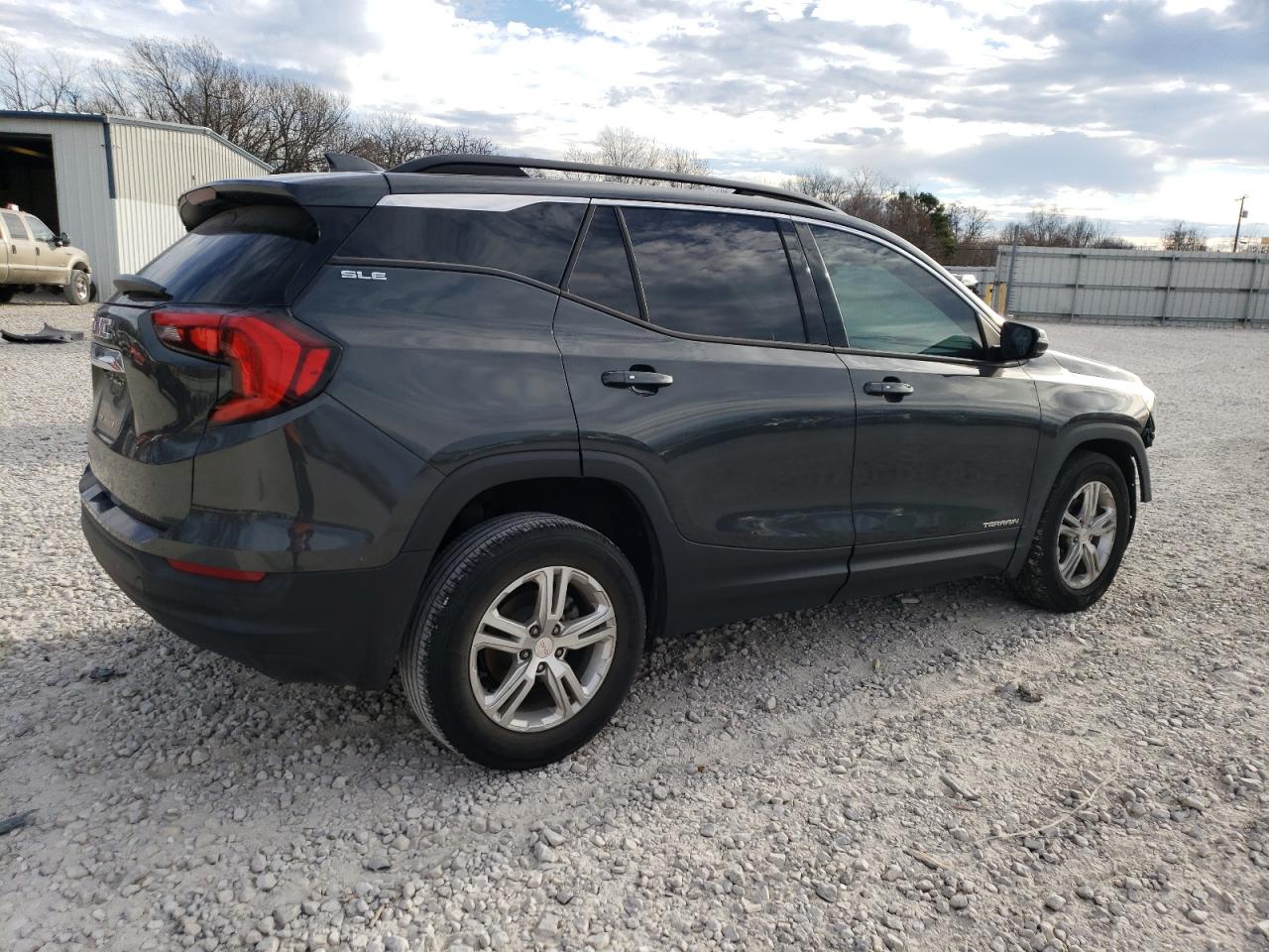 Image 3 of 2018 GMC TERRAIN SLE 2018 with VIN 3GKALMEV6JL387301