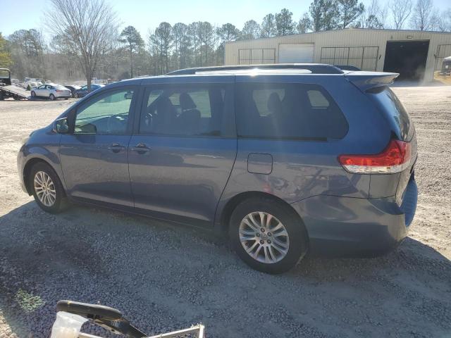 Изображение 2 2013 TOYOTA SIENNA XLE 2013 с VIN 5TDYK3DCXDS391714