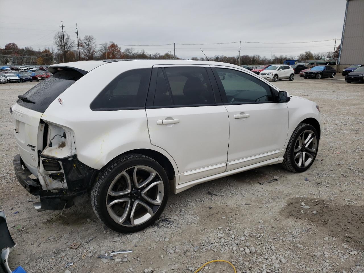 Image 3 of 2013 FORD EDGE SPORT 2013 with VIN 2FMDK4AK2DBC21182