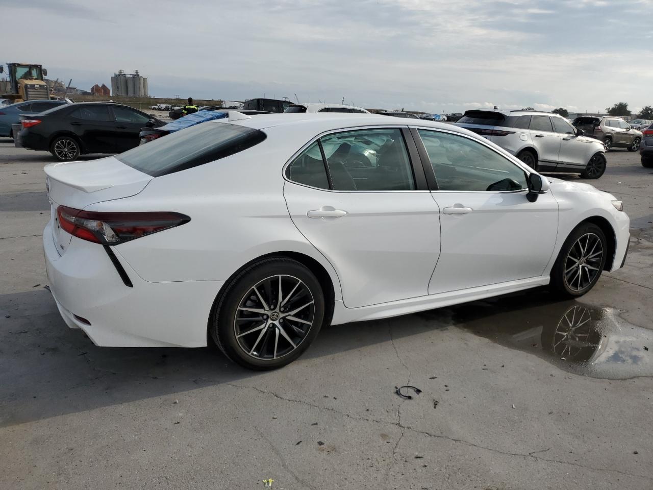 Image 3 of 2023 TOYOTA CAMRY SE NIGHT SHADE 2023 with VIN 4T1G11AK1PU772152