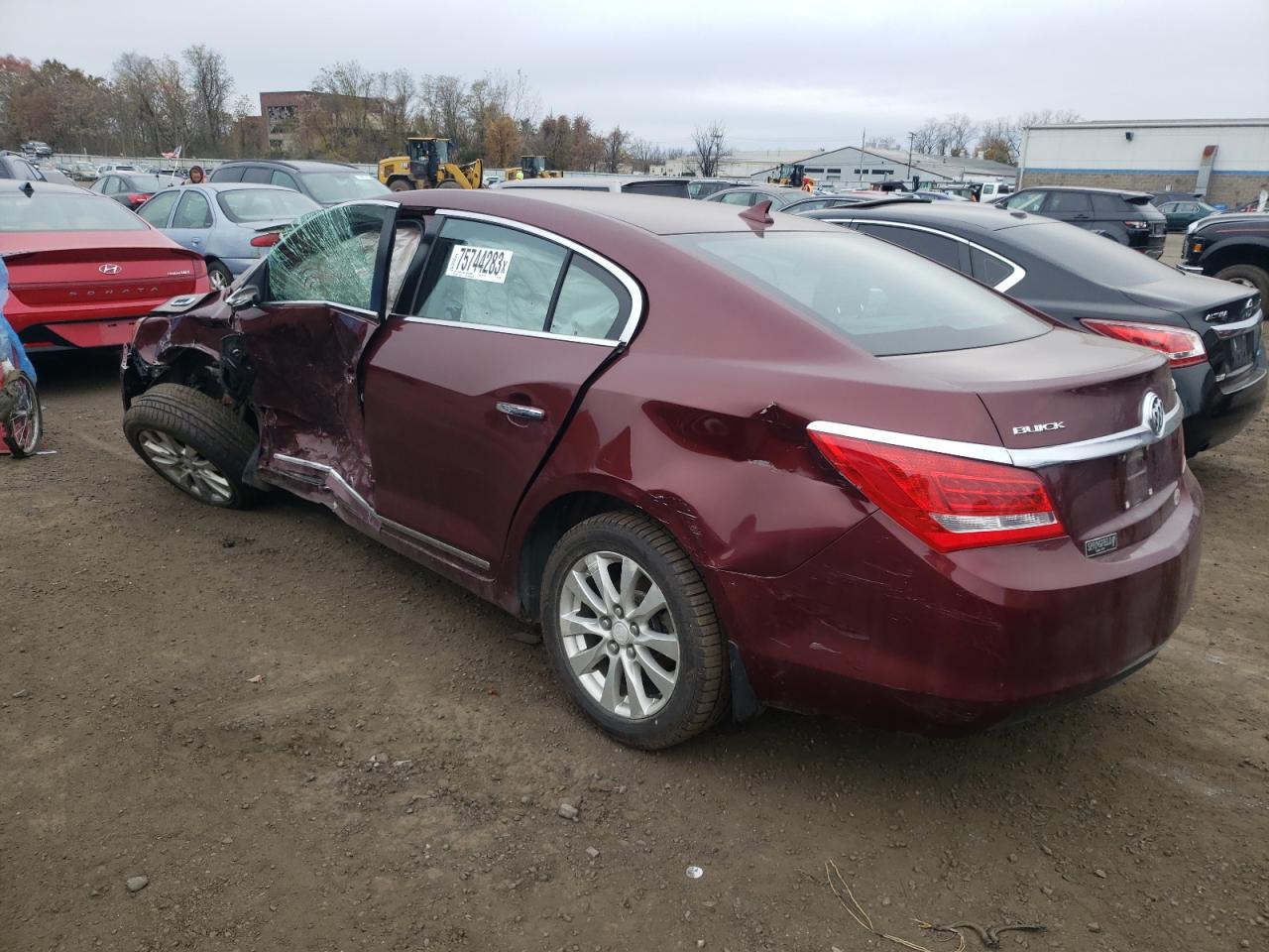 Изображение 2 2014 BUICK LACROSSE  2014 с VIN 1G4GA5GR2EF282025
