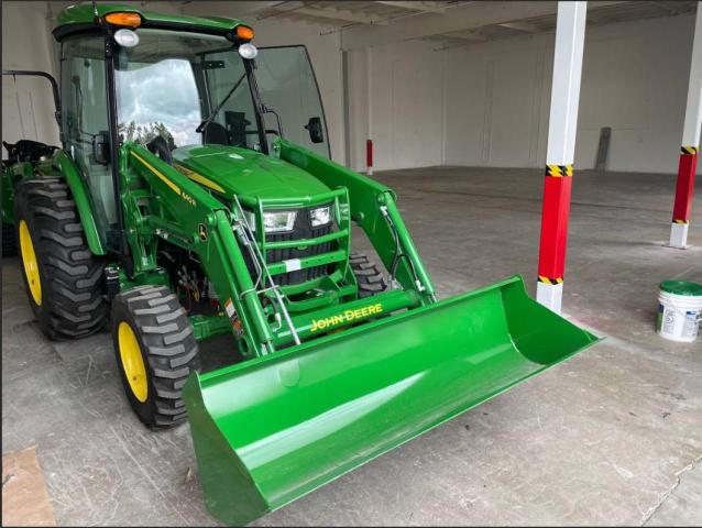 2023 JOHN DEERE 4052R 2023 image