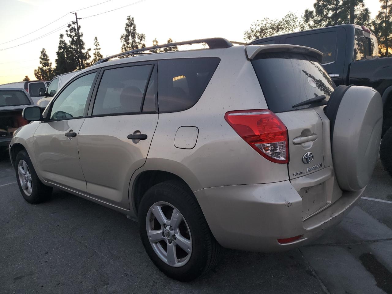 Изображение 2 2006 TOYOTA RAV4  2006 с VIN JTMZD33V966007216
