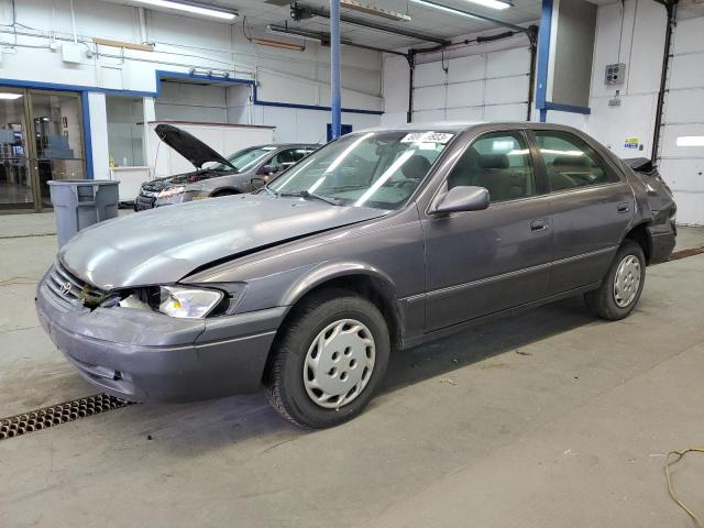 Obraz 1 z 1998 TOYOTA CAMRY CE 1998 z VIN 4T1BG22K3WU846411