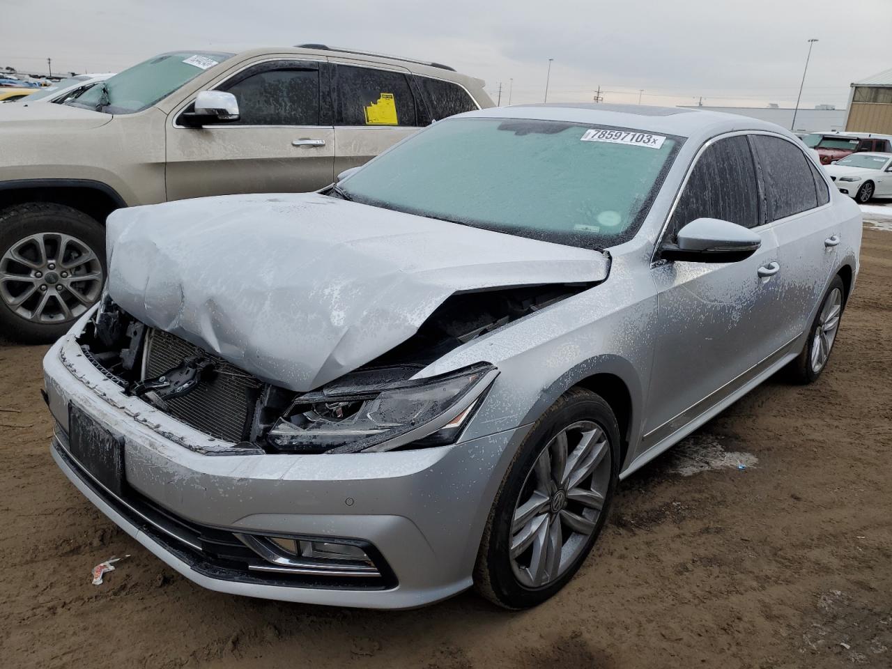 Obraz 2017 VOLKSWAGEN PASSAT SE 2017