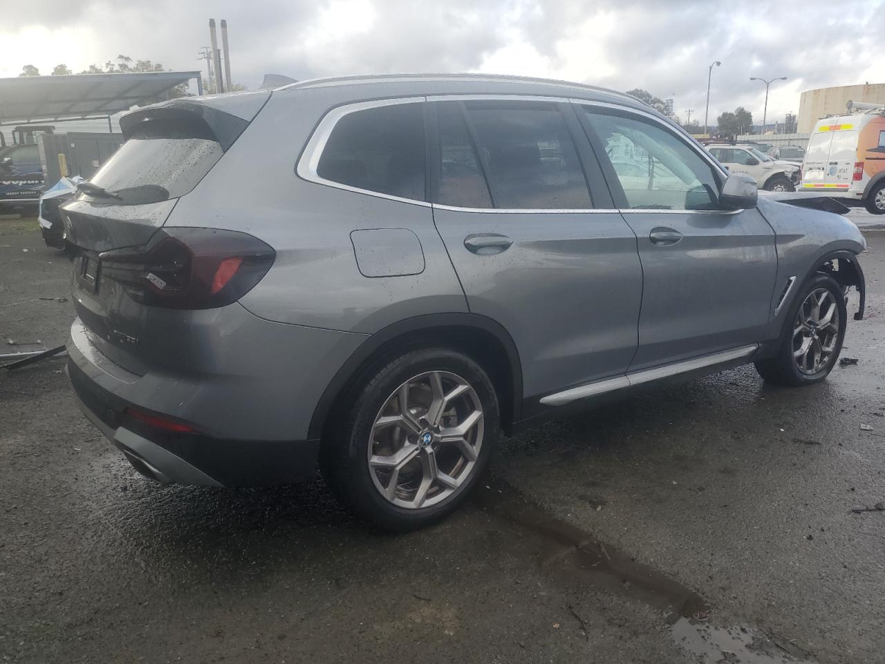 Изображение 3 2023 BMW X3 XDRIVE30I 2023 с VIN 5UX53DP01P9S19984