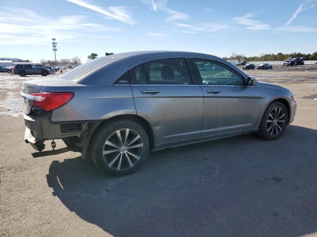 Image 3 of 2013 CHRYSLER 200 TOURING 2013 with VIN 1C3CCBBB5DN652835