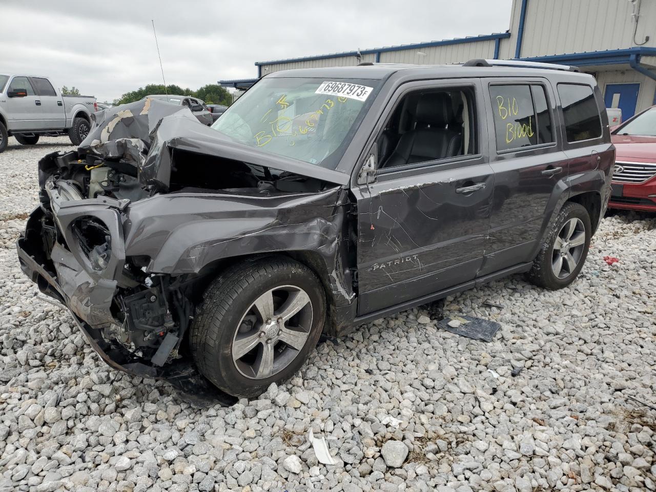 Image 1 of 2016 JEEP PATRIOT LATITUDE 2016 with VIN 1C4NJRFB3GD581755