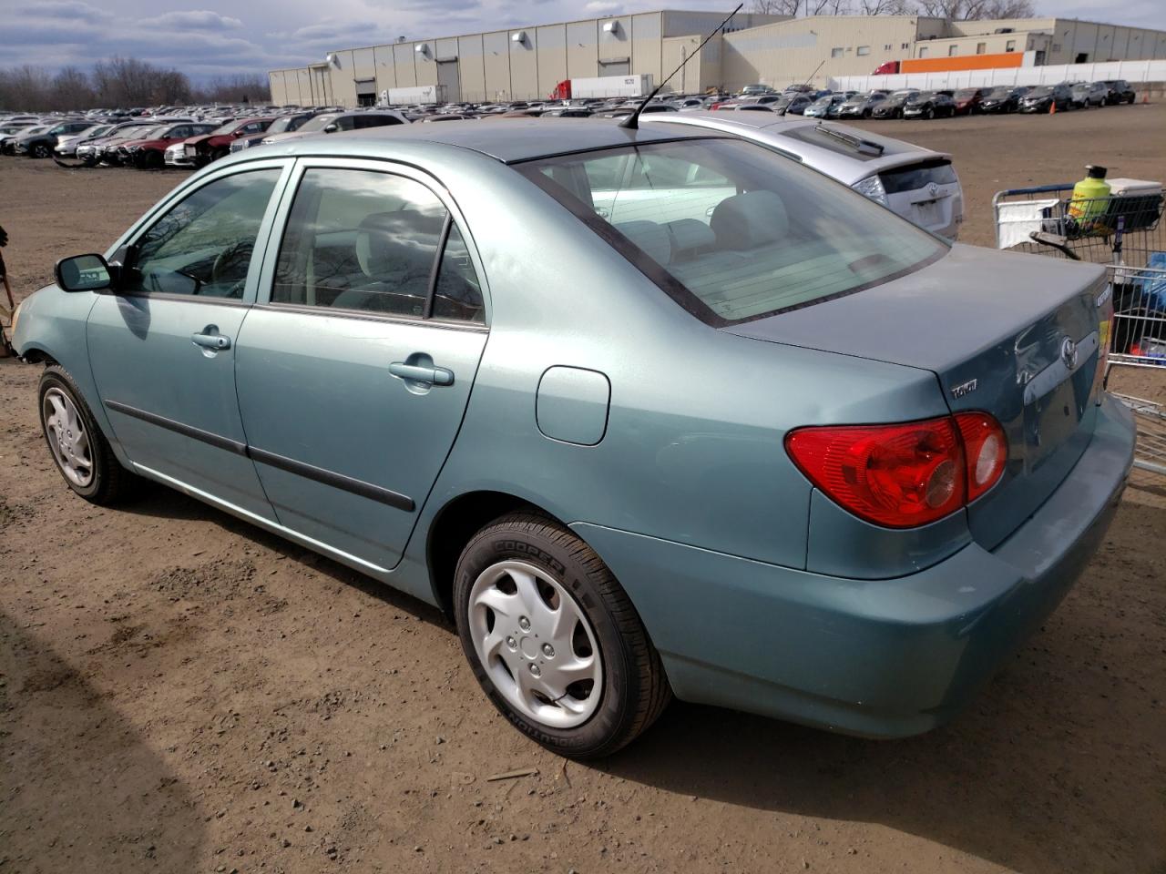 Image 2 of 2007 TOYOTA COROLLA CE 2007 with VIN 2T1BR32E07C758655