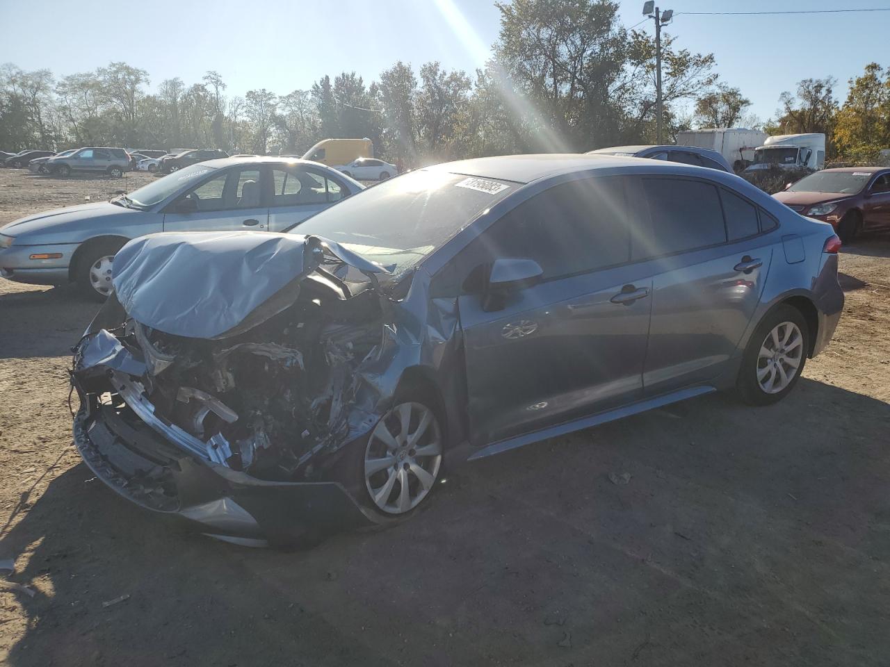 Image 1 of 2020 TOYOTA COROLLA LE 2020 with VIN JTDEPRAE5LJ049385