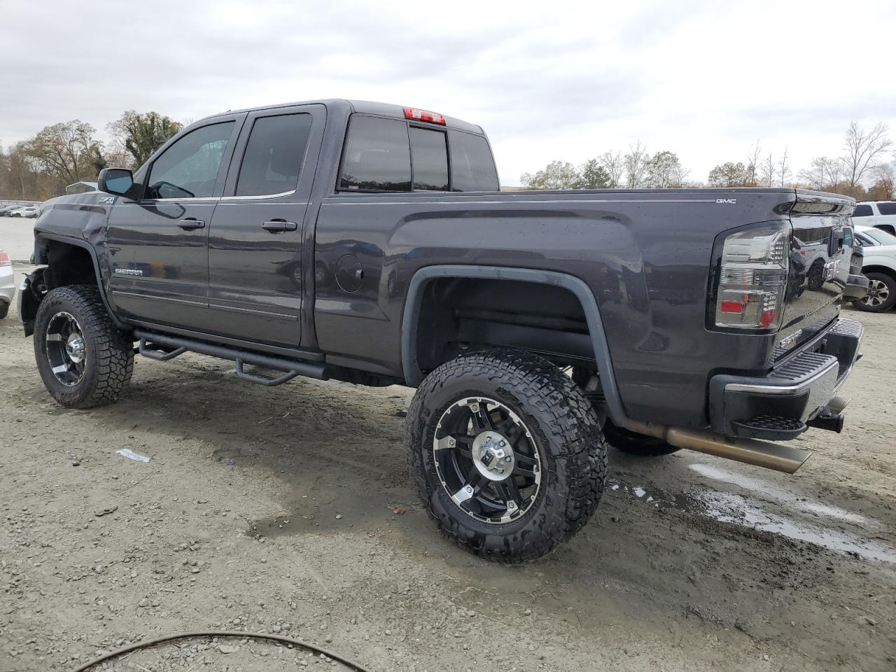 Image 2 of 2015 GMC SIERRA K1500 SLE 2015 with VIN 1GTV2UECXFZ285997