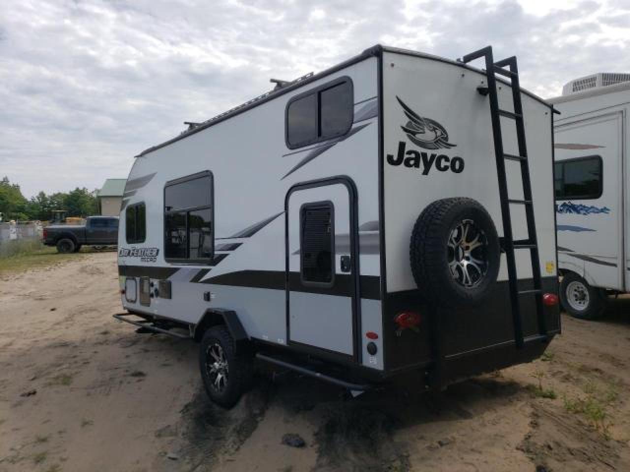 Изображение 2 2022 JACO JAY SERIES 2022 с VIN 1UJBJ0AJ8N1JK0952