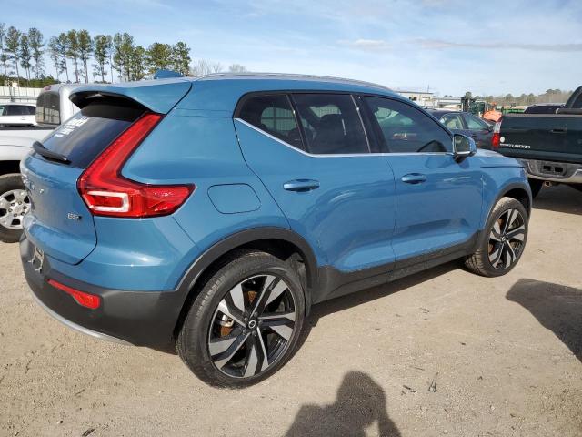 Image 3 of 2023 VOLVO XC40 PLUS 2023 with VIN YV4L12UN4P2103946