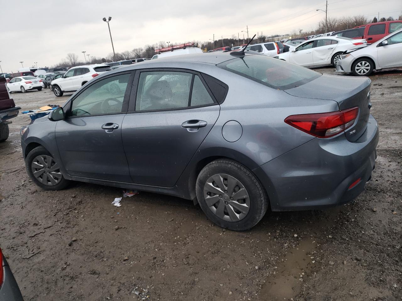 Obraz 2 z 2019 KIA RIO S 2019 z VIN 3KPA24AB0KE197168