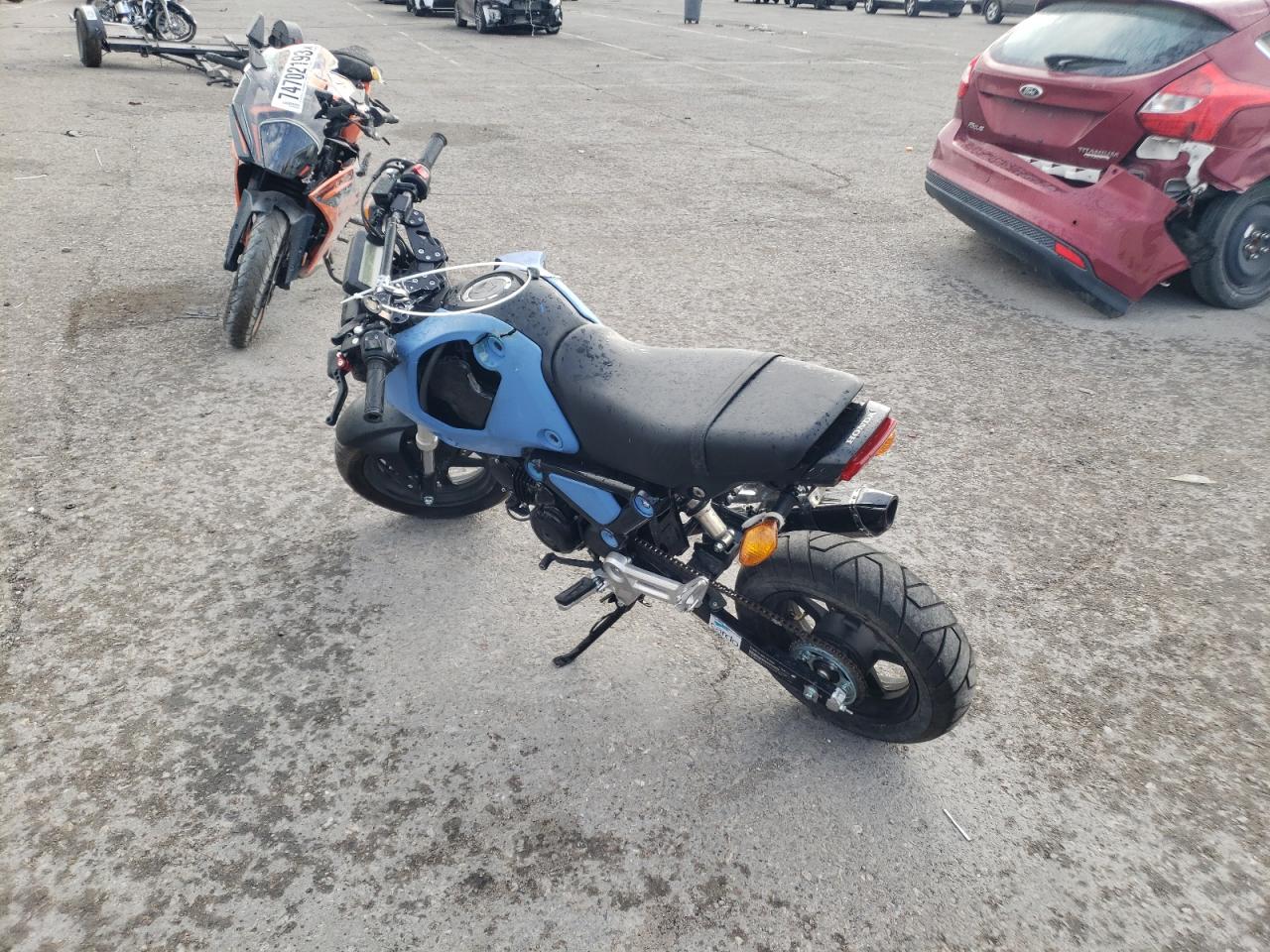 Obraz 3 z 2023 HONDA GROM 125 2023 z VIN MLHJC9212P5109298