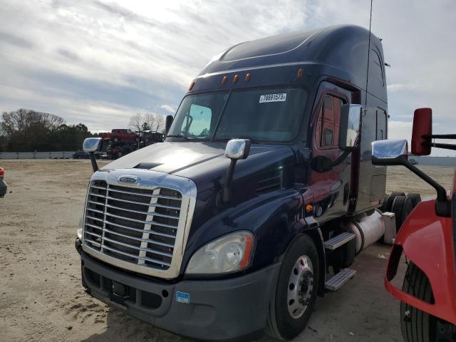 Obraz 2 z 2015 FREIGHTLINER CASCADIA 113  2015 z VIN 3AKJGHDV8FSGL5074