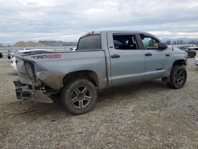 Obraz 3 z 2019 TOYOTA TUNDRA CREWMAX SR5 2019 z VIN 5TFDW5F10KX841727