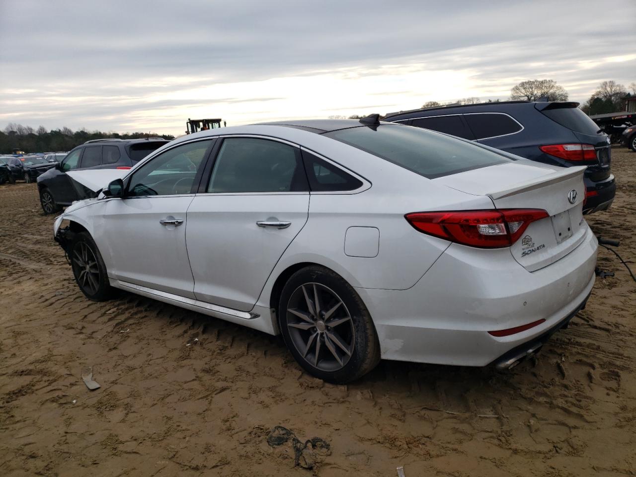 Изображение 2 2015 HYUNDAI SONATA SPORT 2015 с VIN 5NPE34AB5FH077012