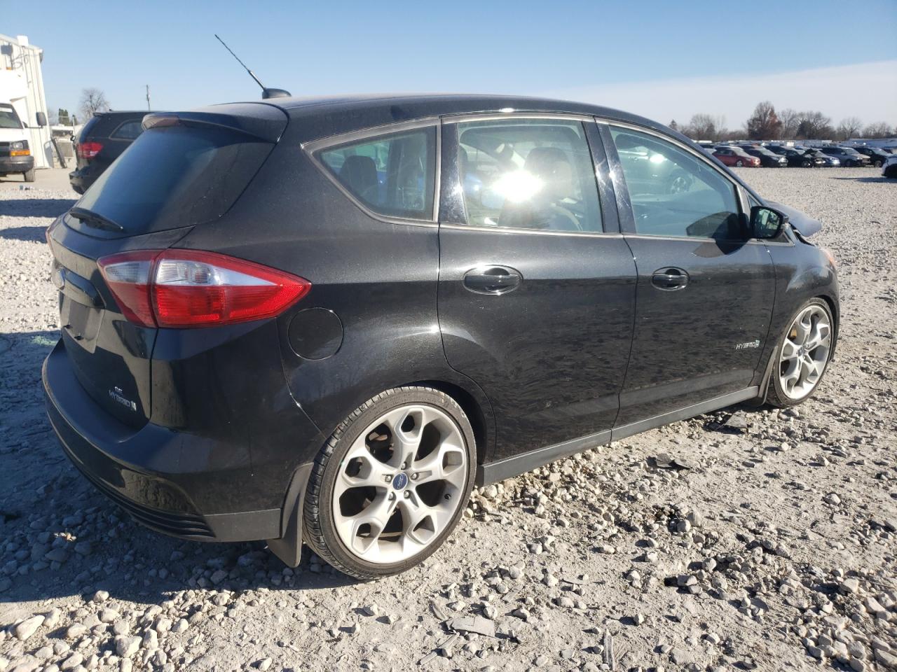 Image 3 of 2013 FORD C-MAX SE 2013 with VIN 1FADP5AU2DL532095