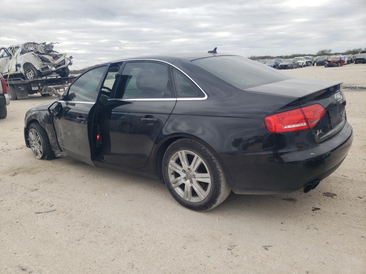 Image 2 of 2012 AUDI A4 PREMIUM 2012 with VIN WAUBFAFL5CN005651