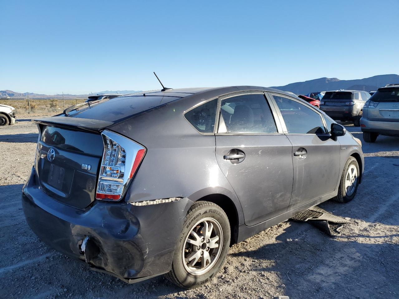 Image 3 of 2011 TOYOTA PRIUS  2011 with VIN JTDKN3DU7B0319715