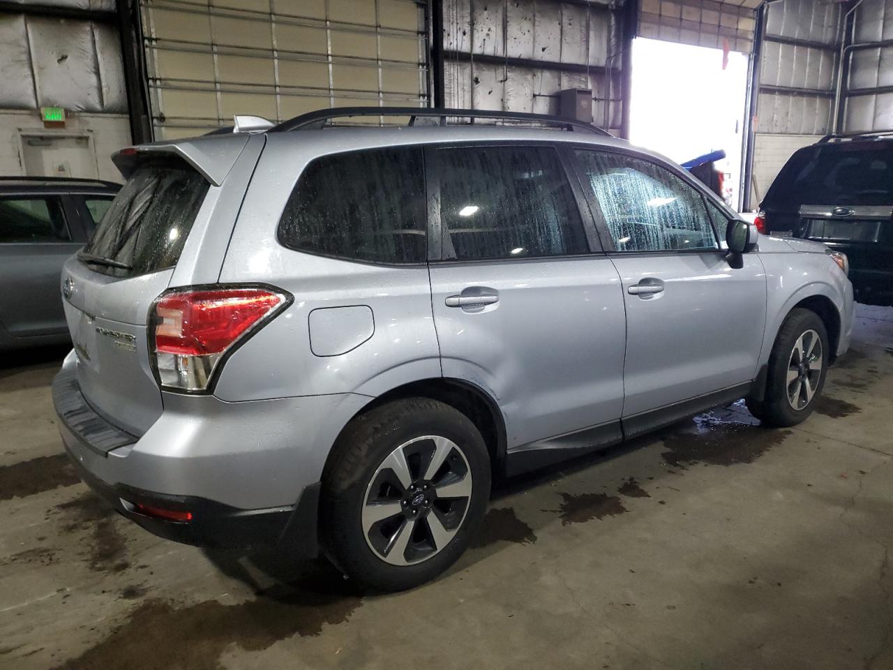Image 3 of 2017 SUBARU FORESTER 2.5I PREMIUM 2017 with VIN JF2SJAGC7HH565890