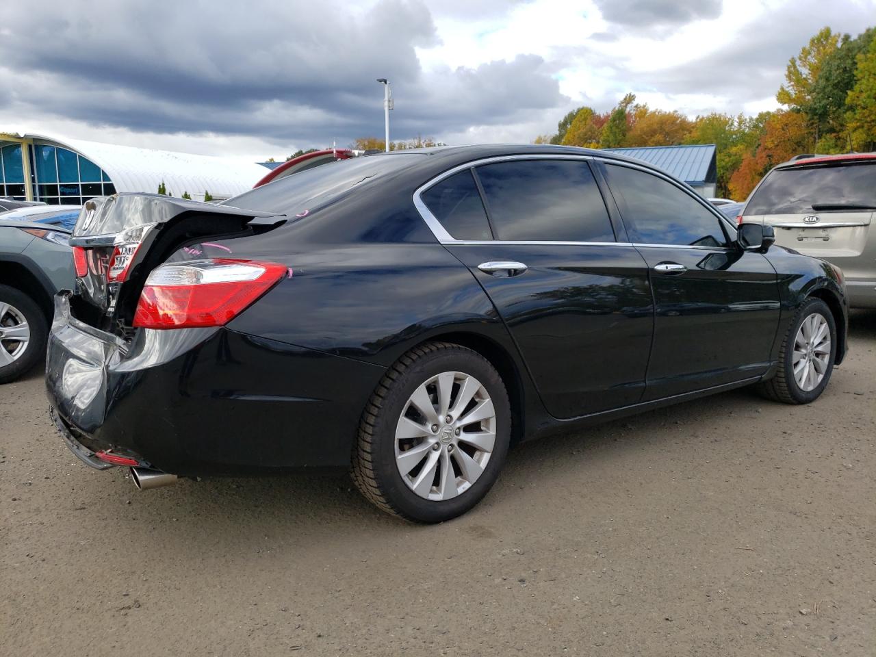 Изображение 3 2013 HONDA ACCORD EXL 2013 с VIN 1HGCR3F86DA016125