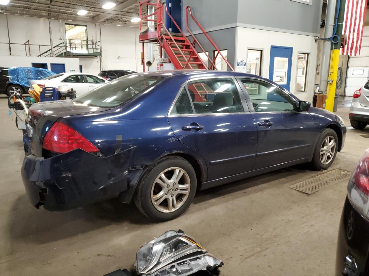 Image 3 of 2006 HONDA ACCORD EX 2006 with VIN 1HGCM56746A104028