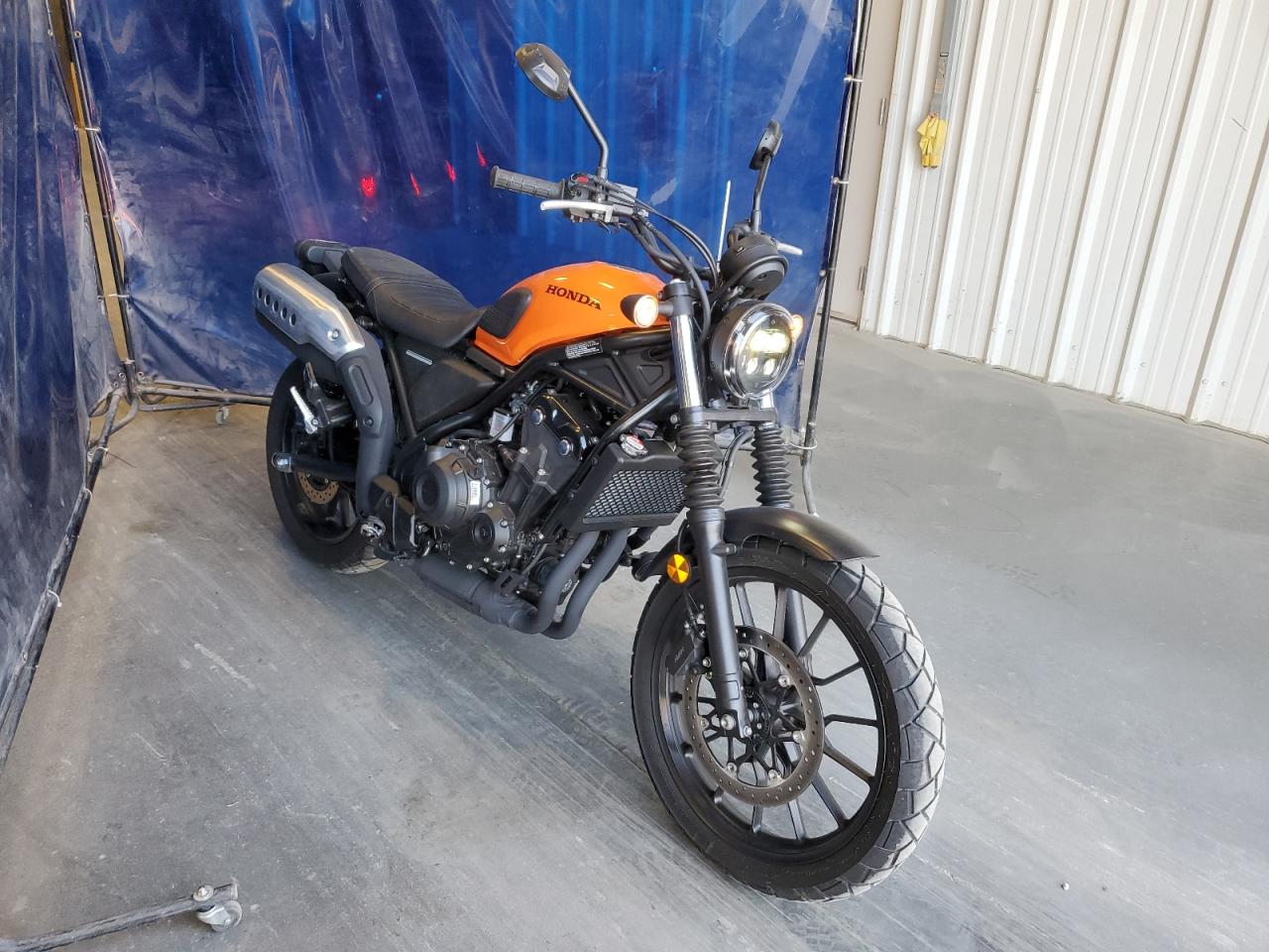 Изображение 1 2023 HONDA CL500 A 2023 с VIN MLHPC6755P5000371