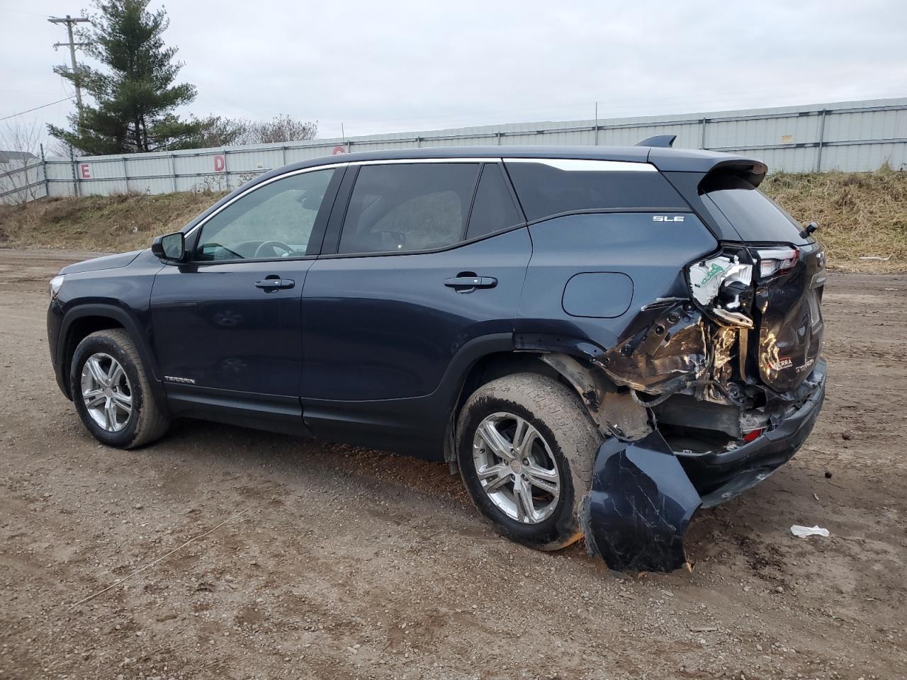 Obraz 2 z 2018 GMC TERRAIN SLE 2018 z VIN 3GKALTEV0JL366891