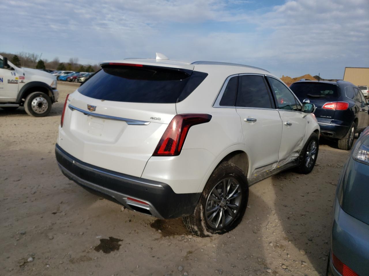 Image 3 of 2021 CADILLAC XT5 PREMIUM LUXURY 2021 with VIN 1GYKNDRS7MZ125773