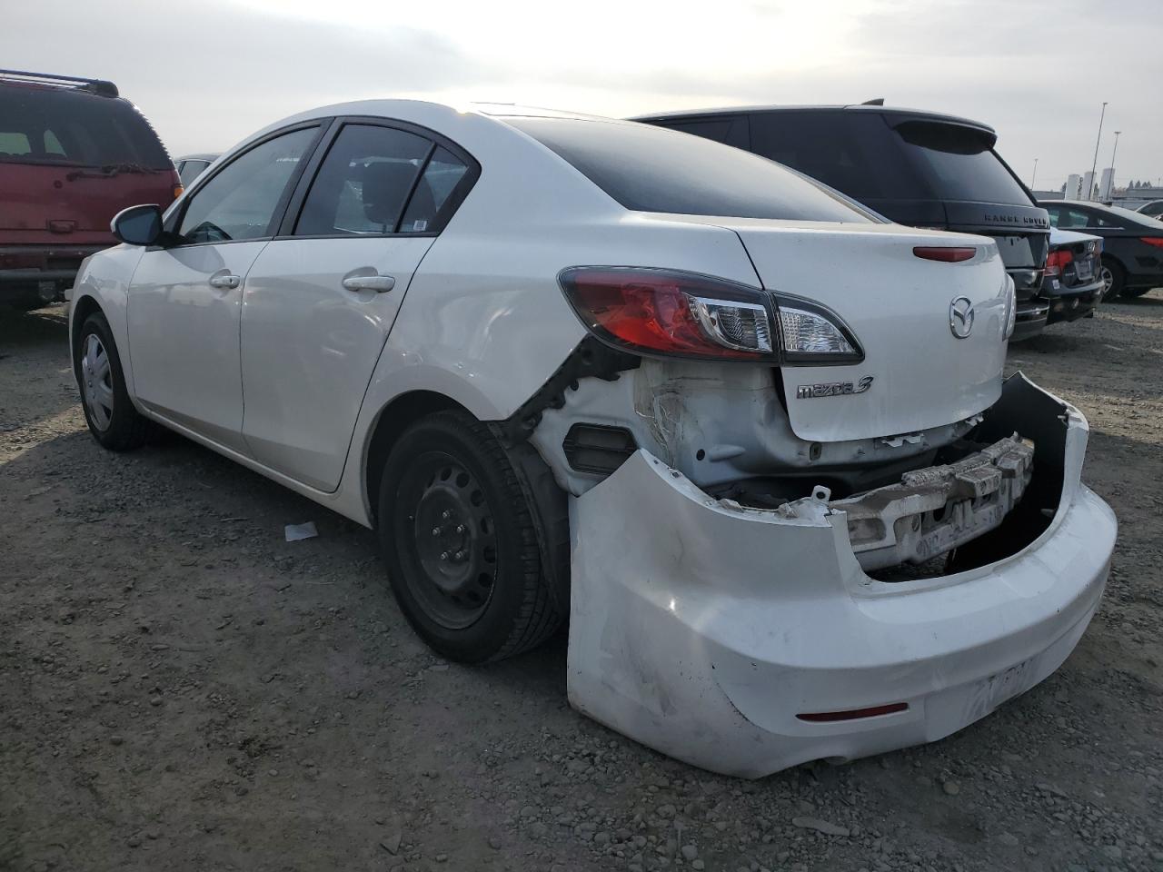 Image 2 of 2012 MAZDA 3 I 2012 with VIN JM1BL1UG0C1597937