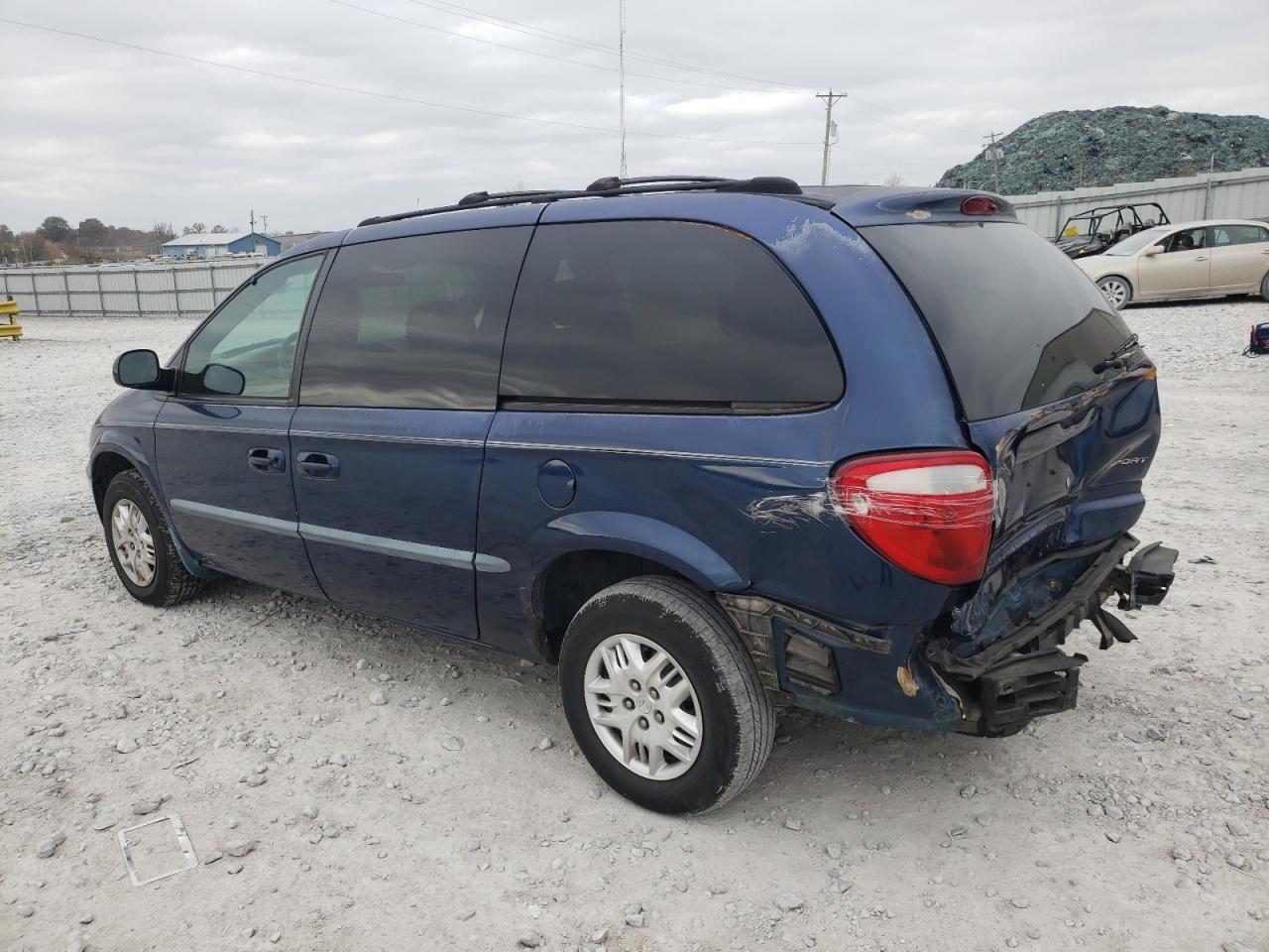 Image 2 of 2002 DODGE GRAND CARAVAN SPORT 2002 with VIN 2B4GP44332R534380