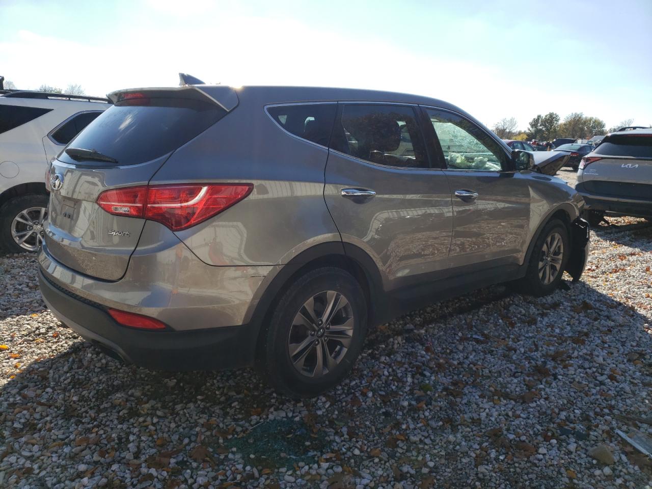 Изображение 3 2015 HYUNDAI SANTA FE SPORT  2015 с VIN 5XYZT3LB6FG280104